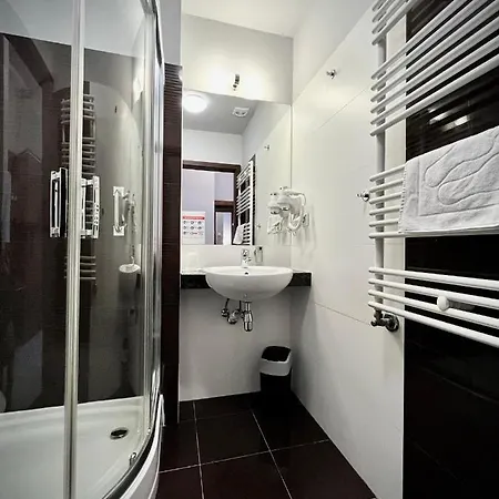 Szyndzielnia 3*