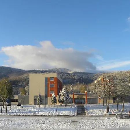 Otel Szyndzielnia 3*